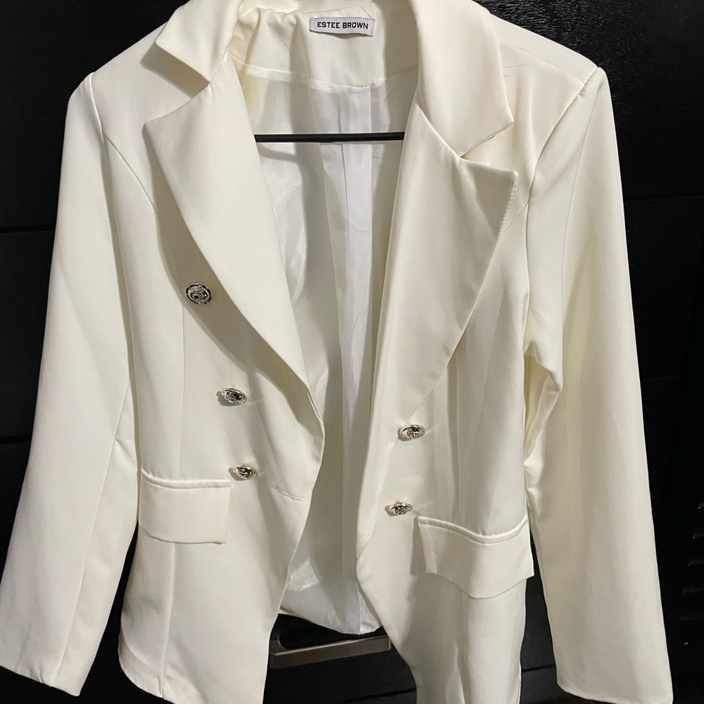 Cream blazer - Picture 2 of 3